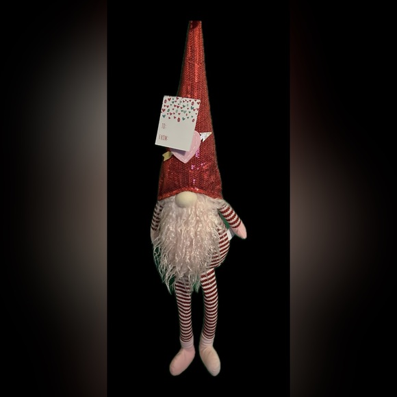 New sweetheart Gnome with sparkling sequin hat - Picture 4 of 4